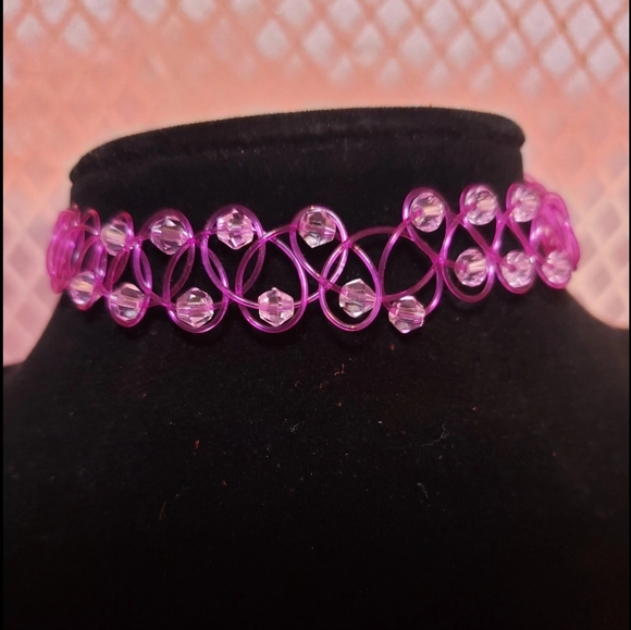 Choker necklace 💓💕 - Picture 1 of 2